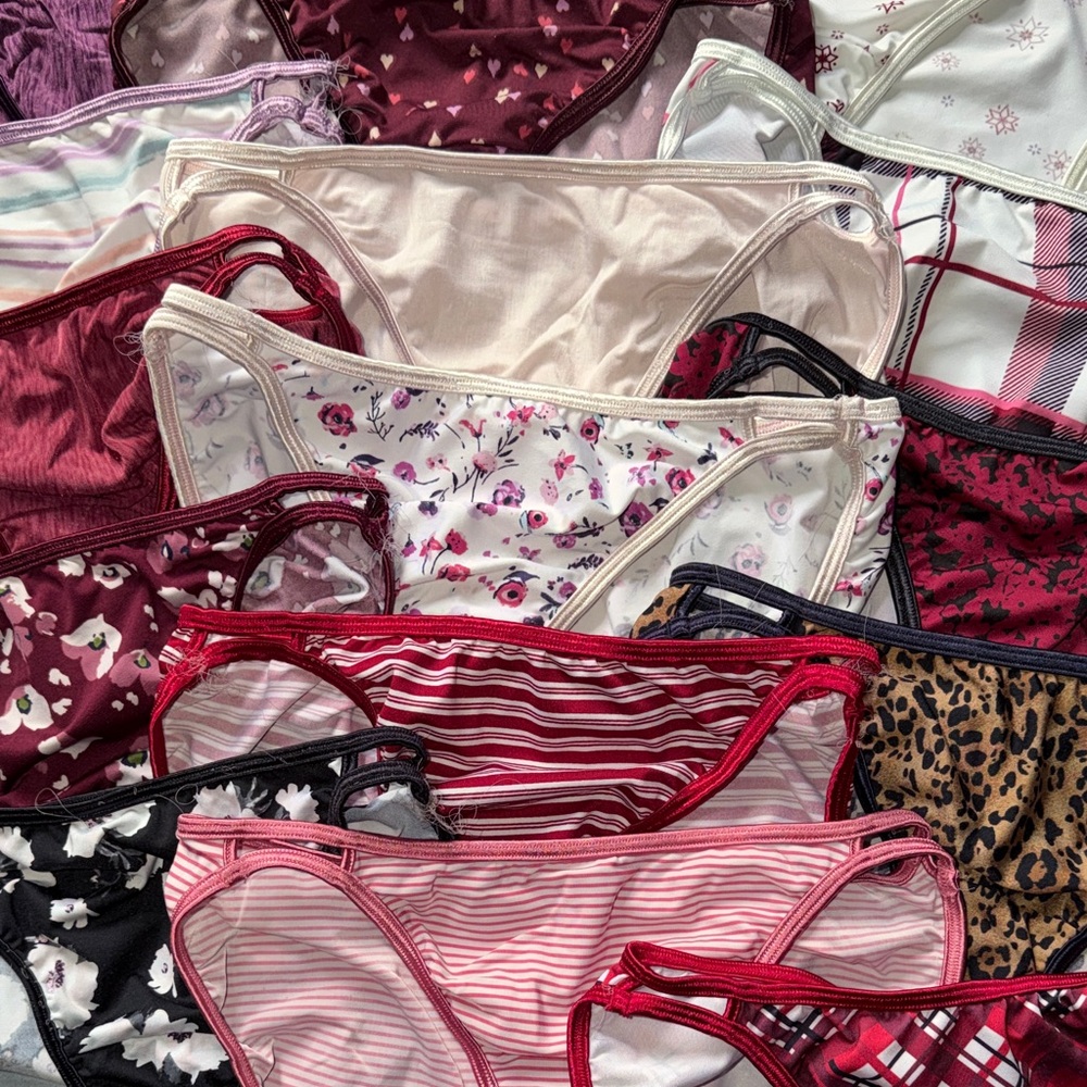 Vanity Fair size medium Women's Panties Assorted Colors - Picture 6 of 9